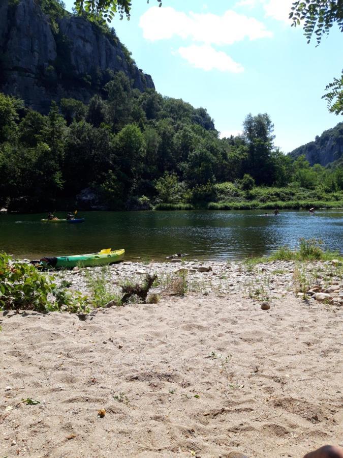 Lou-Pelou Villa Gravieres Bagian luar foto