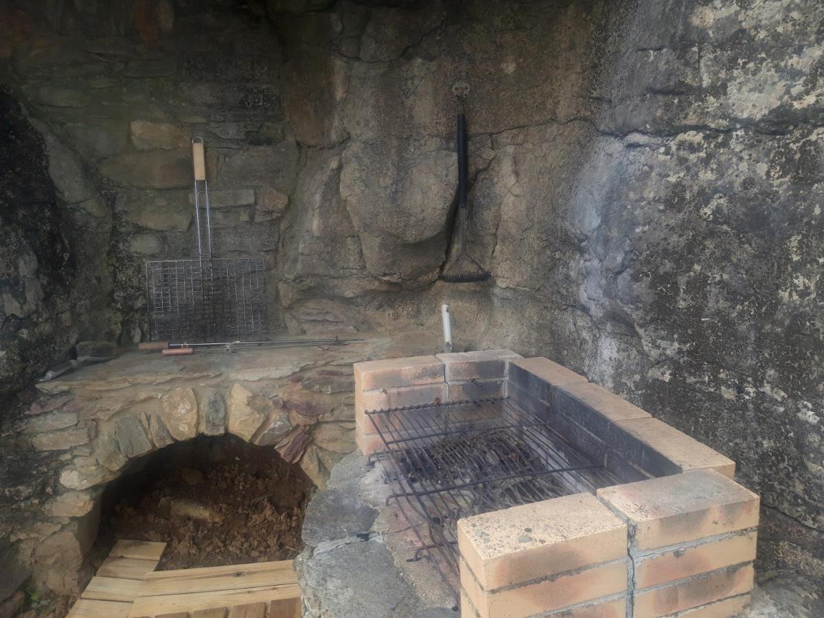 Lou-Pelou Villa Gravieres Bagian luar foto