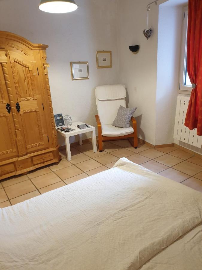 Lou-Pelou Villa Gravieres Bagian luar foto