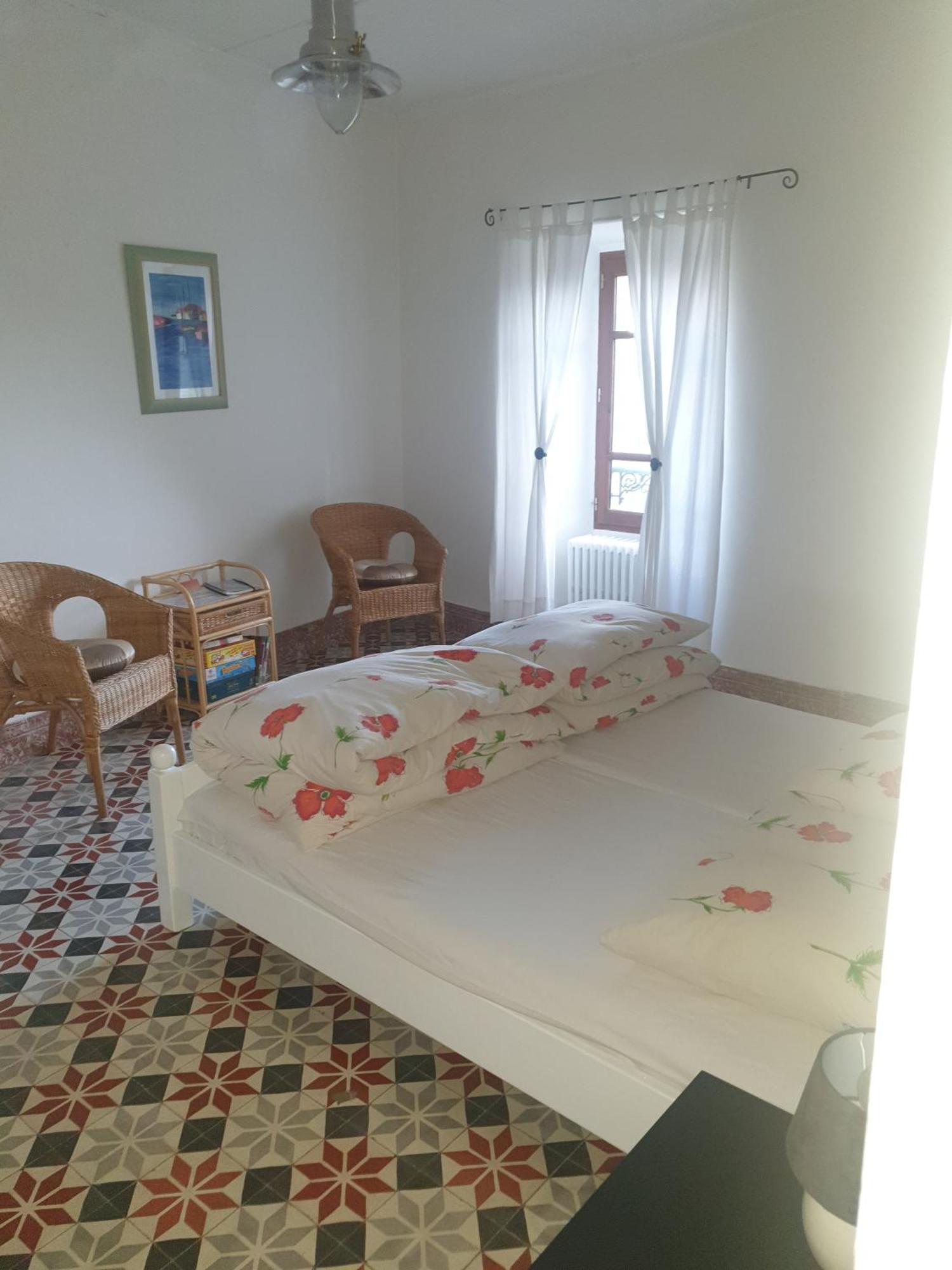 Lou-Pelou Villa Gravieres Bagian luar foto